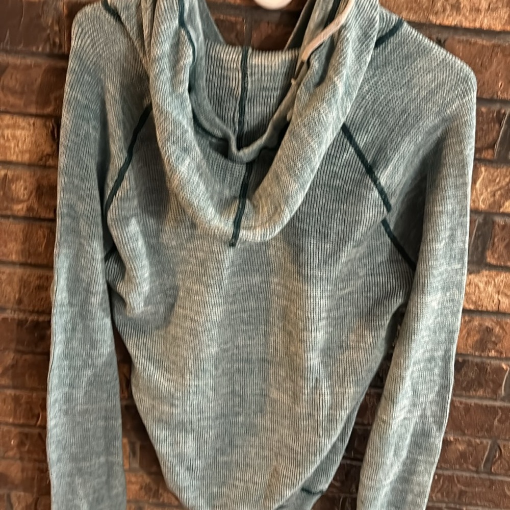 Buffalo - Picture 2 of 2